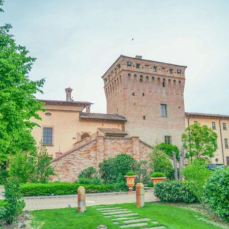 Hotel La Tavola Rotonda Cortemaggiore Esterno foto