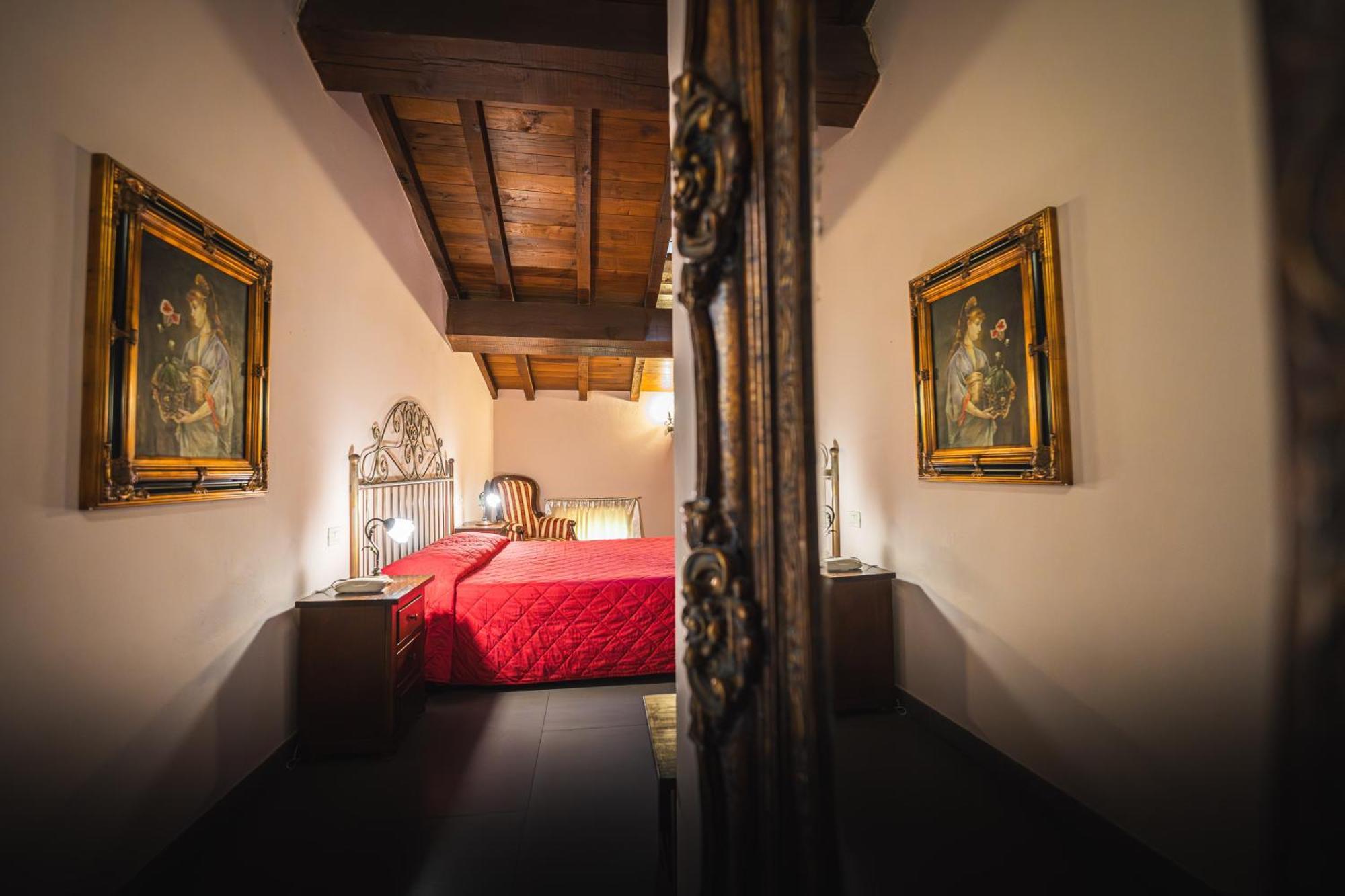 Hotel La Tavola Rotonda Cortemaggiore Esterno foto