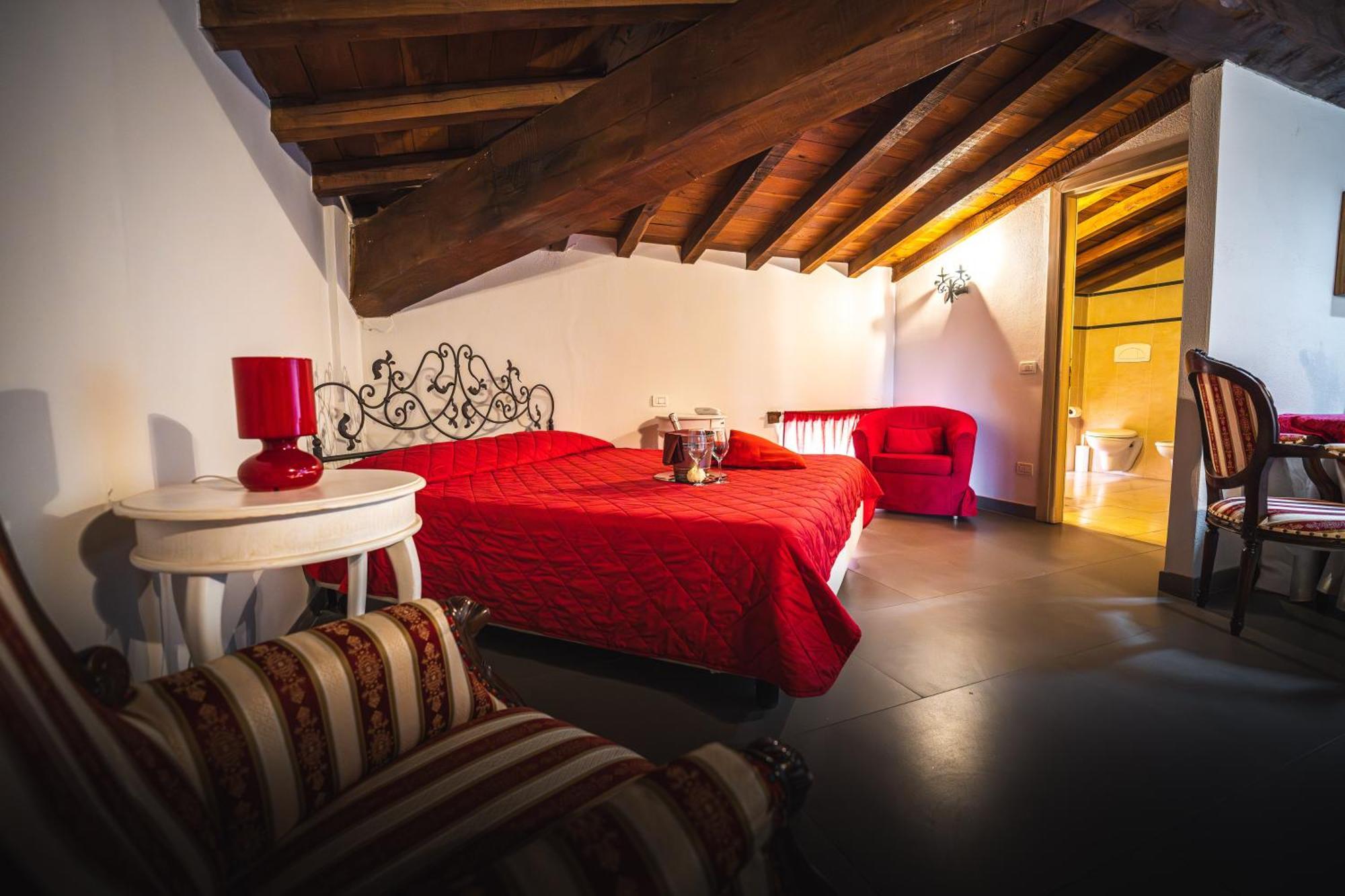 Hotel La Tavola Rotonda Cortemaggiore Camera foto