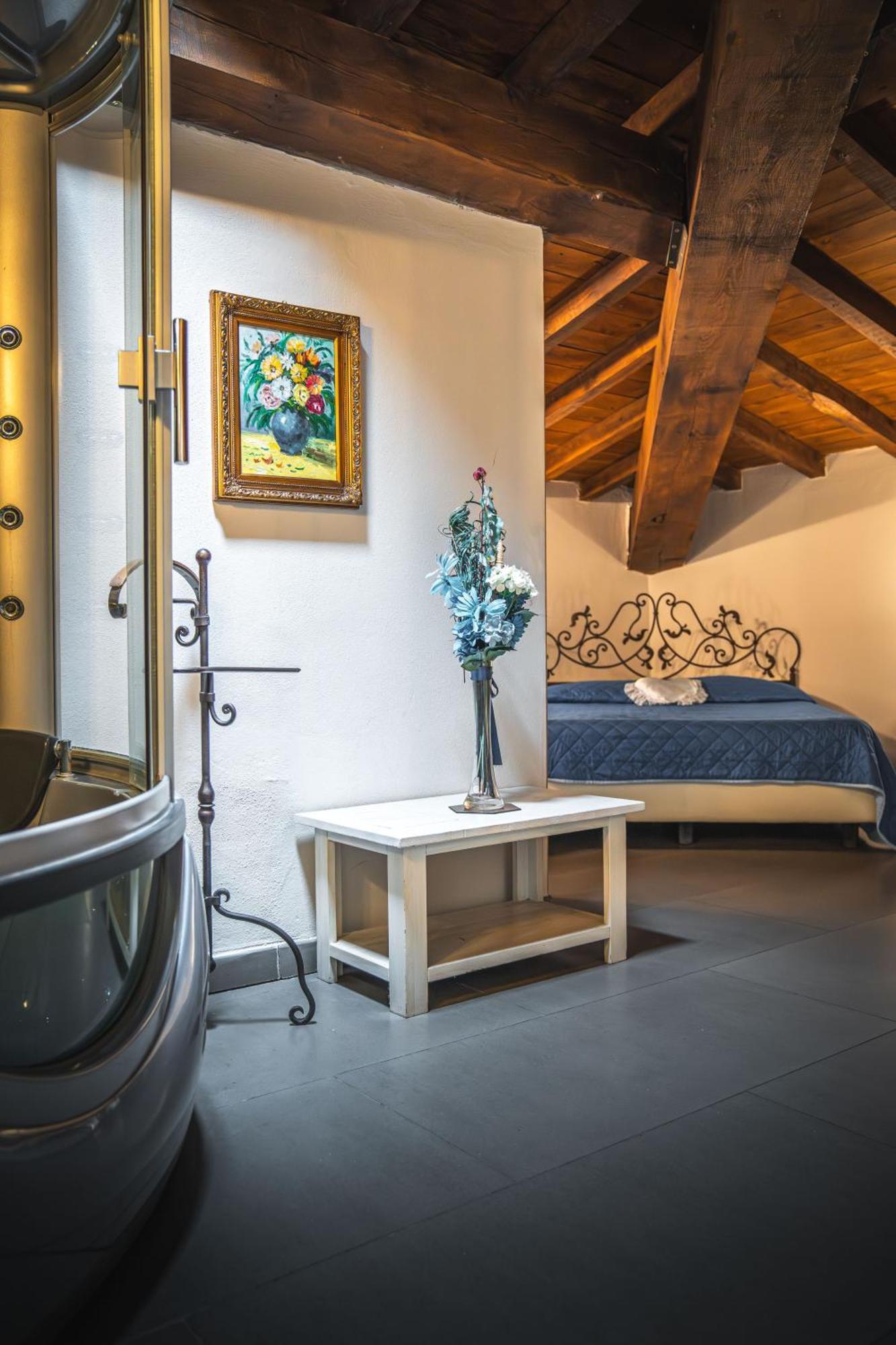 Hotel La Tavola Rotonda Cortemaggiore Esterno foto